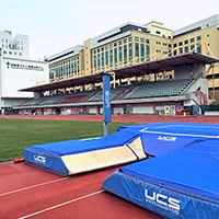 Pole Vault Landing Areas and Uprights